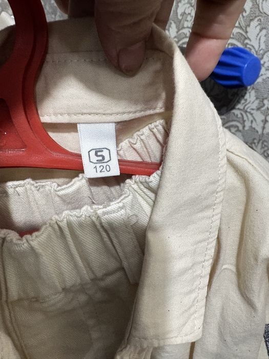 Продам платье Кастюм для девочки и Для мальчика