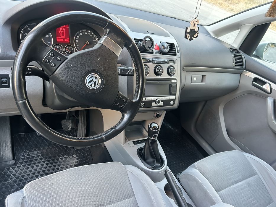 VW Touran Фолксваген Туран 2008 фабр. метан