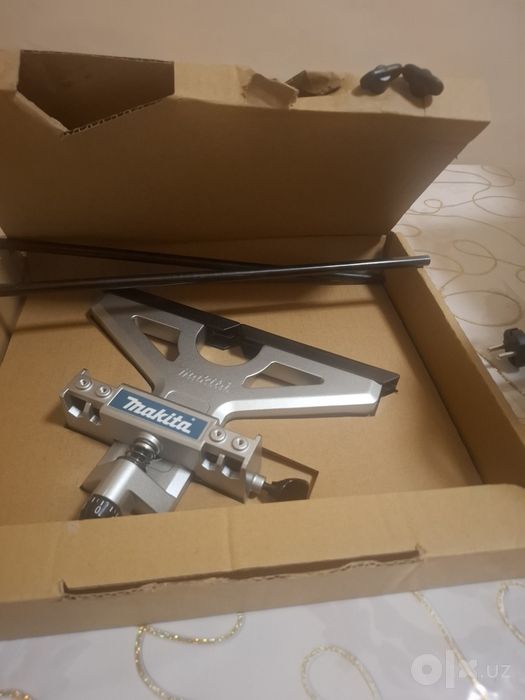 Фрезер макита rp 2301 FCX