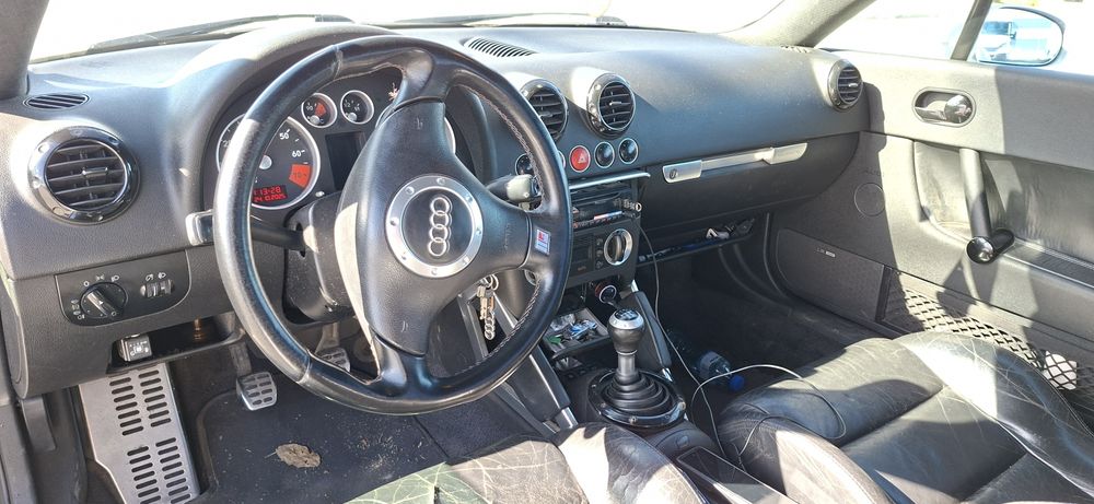 AUDI TT 1.8T Quattro