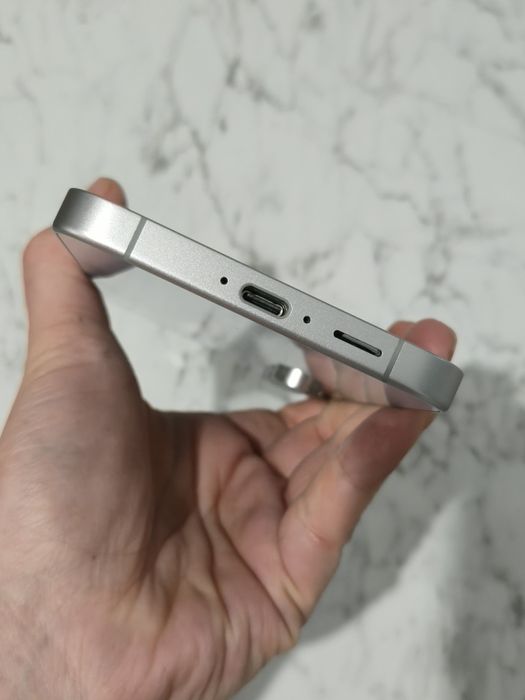 Vand/schimb Samsung S24 FE 128gb