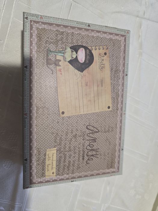 Ново дамско портмоне Анекее