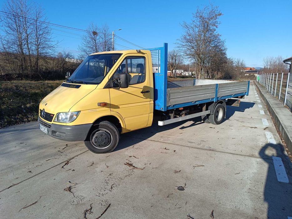 Mercedes sprinter 616.