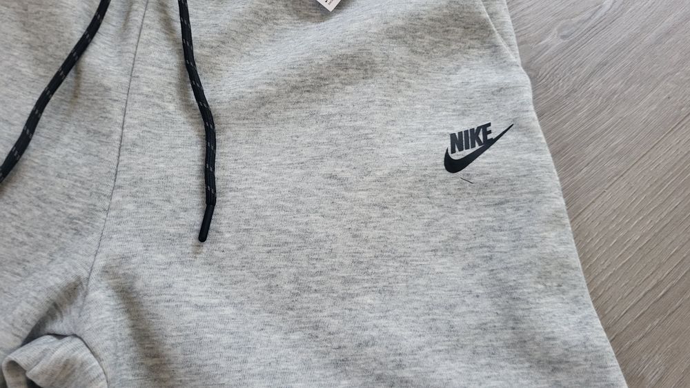 Nike Tech Shorts Originali