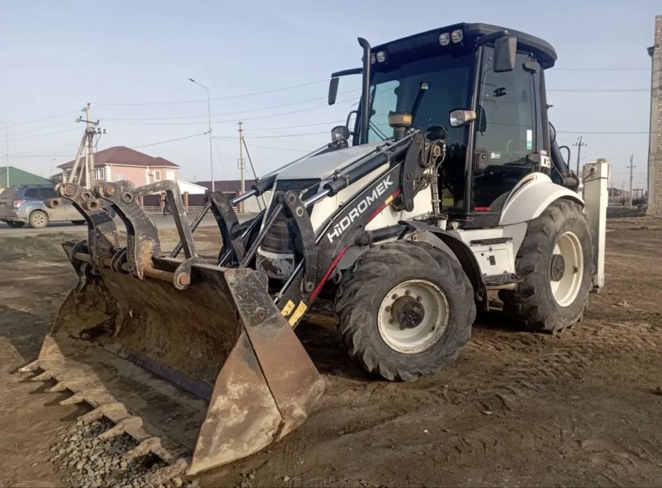 Эксковатор погрузчик услуги аренда