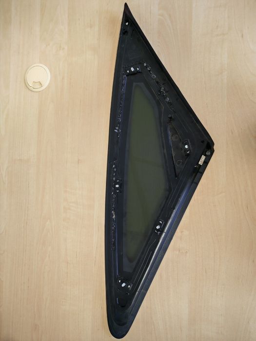 Оригинално задно стъкло за Kia Proceed след 2018