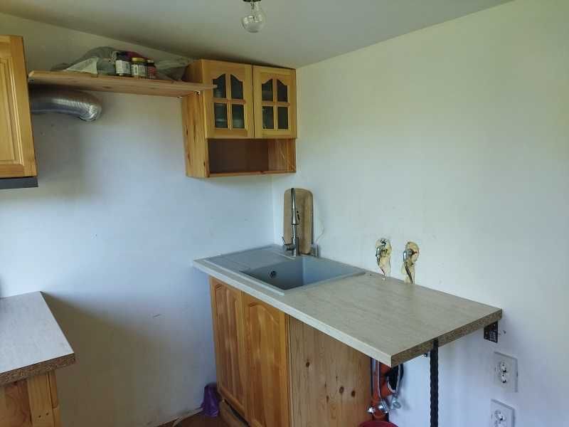 Вила в с. Шипково, област Ловеч. Площ 45кв.м, с двор 600кв.м.