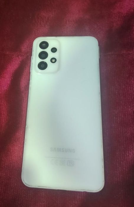 Samsung A23 telefoni