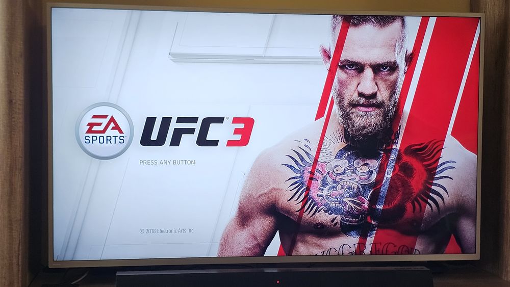 Playstation 4 PRO 1TB