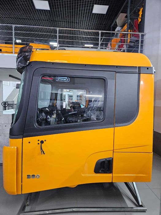 Кабина HOWO X3000