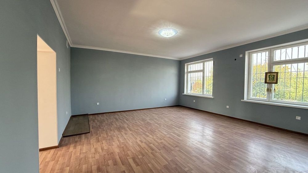 Нежило помошения продоется срочно