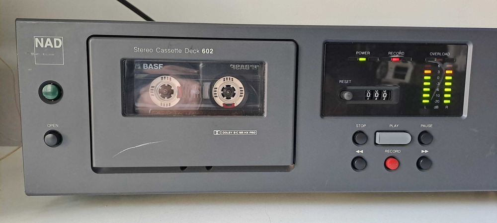 NAD 602 cassette deck tape stereo