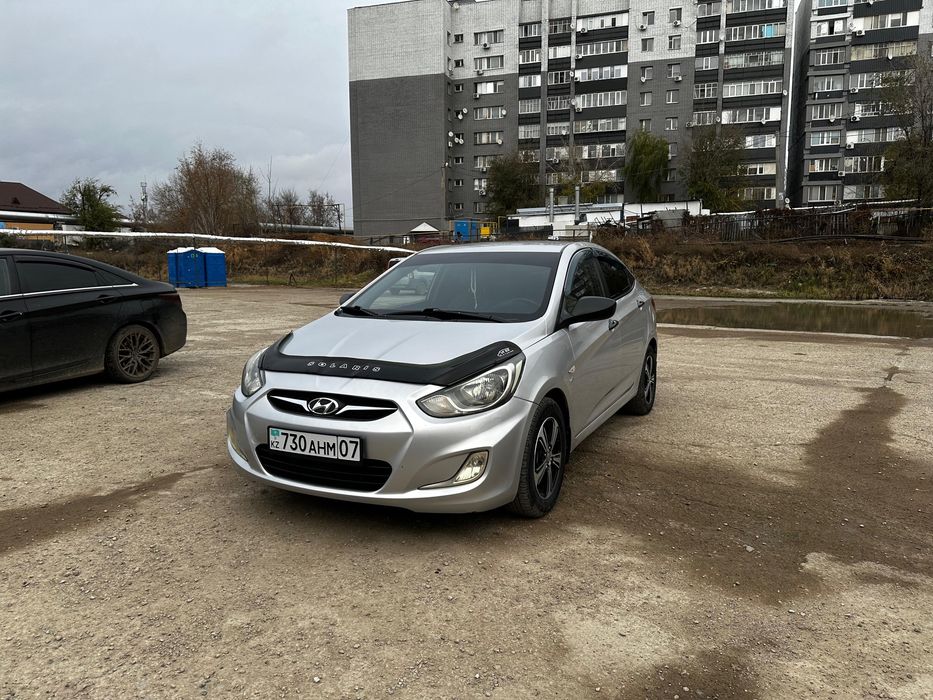 Продам машина.