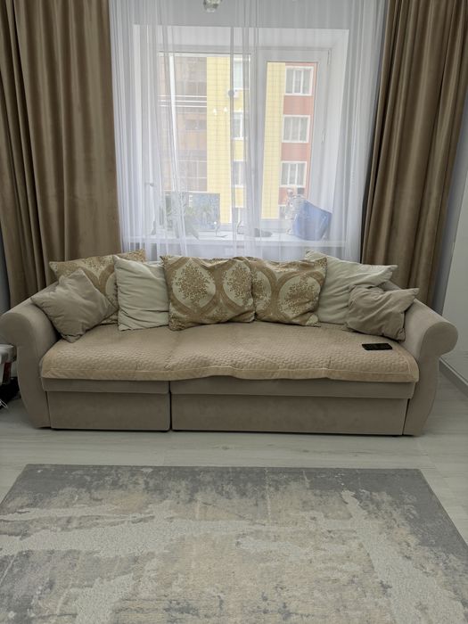 Продам диван в хорошем состоянии