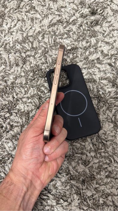 Iphone 16 pro 128gb liber de retea