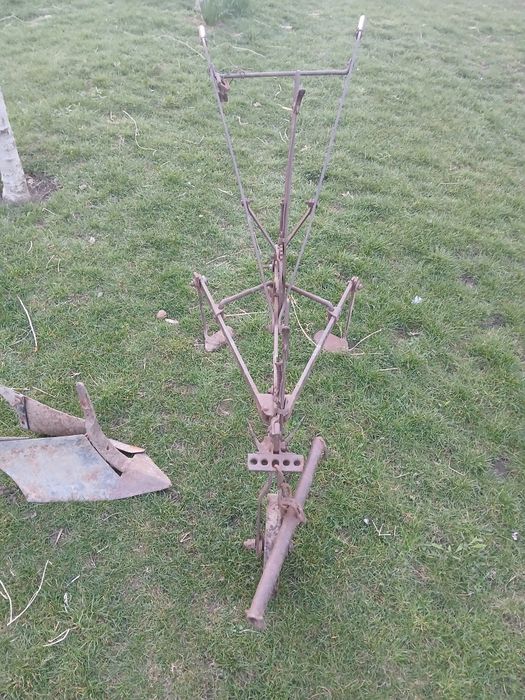 Utilaj agricol vechi german - Gebrùder Eberhardt(Ulm/Dunăre)- COMPLET