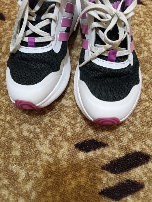 Маратонки Adidas