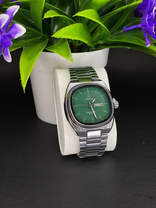 Omega   кварцевый