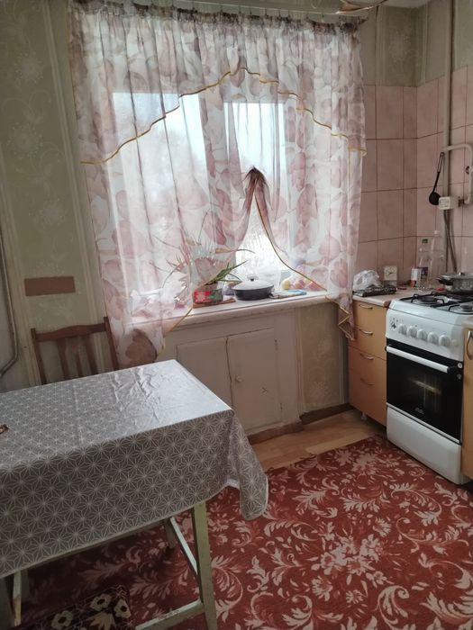 Продаю 4-х квартиру