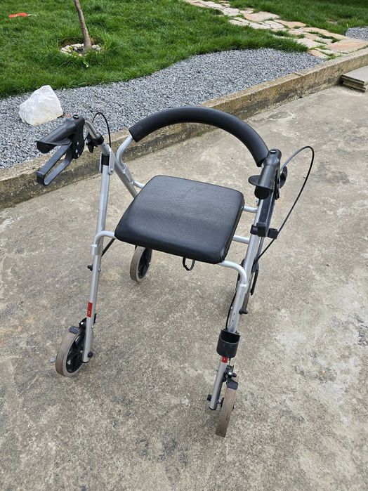 Ролатор четири колесна приходилка Dietz Ligero