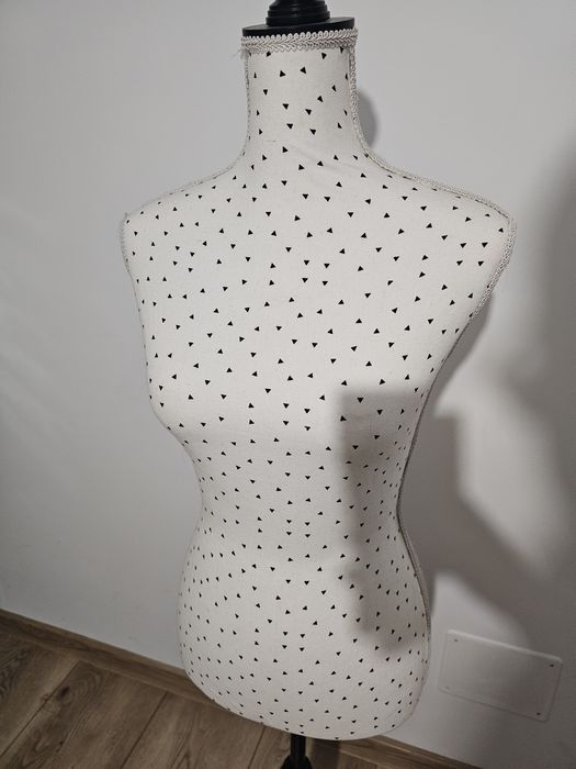 Manechin de dama stare ca noua