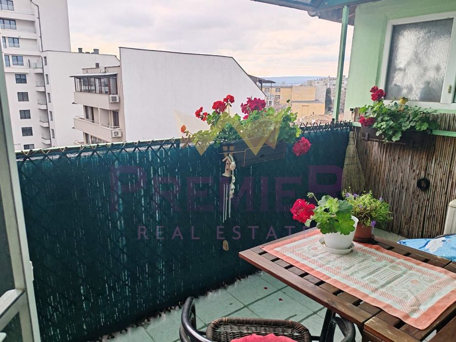 Продава се Двустаен апартамент в Варна, Колхозен пазар - 85 кв.м за 1014 €/кв.м - Снимка #10