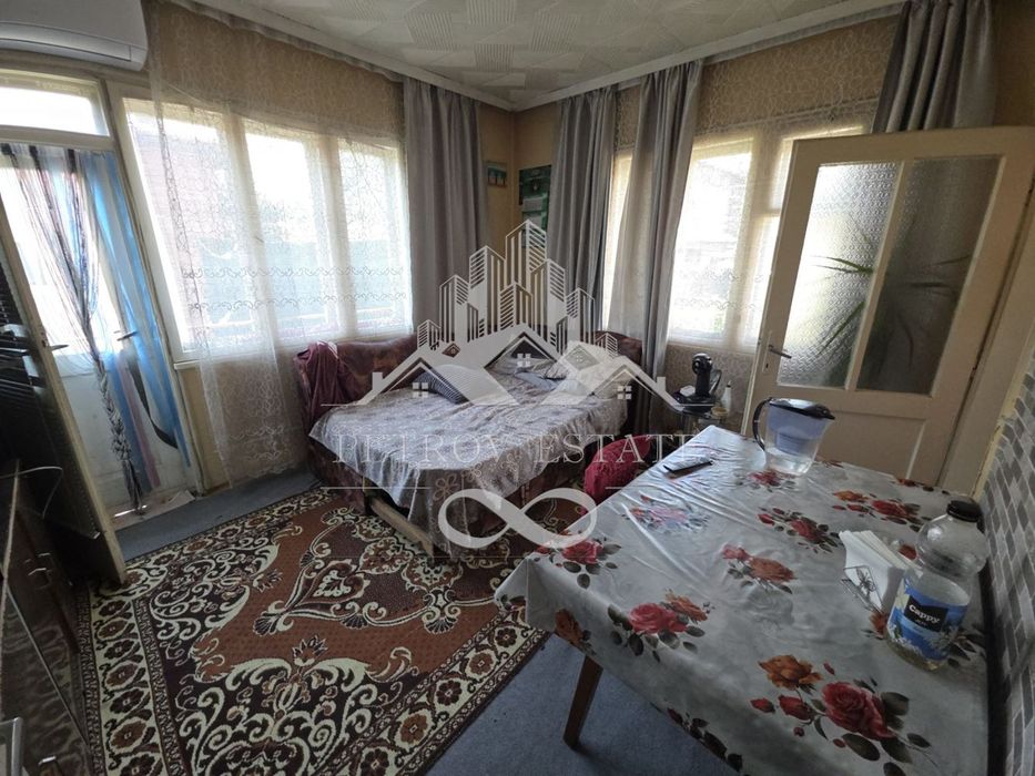 Продава се Къща в Велинград - 300 кв.м за 700 €/кв.м - Снимка #5