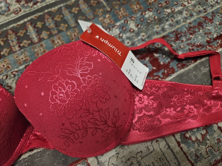Бюстгальтер Triumph, 75 B, Push Up