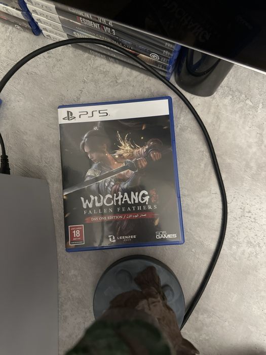 Игры на ps5 и ps4 в отличном состоянии