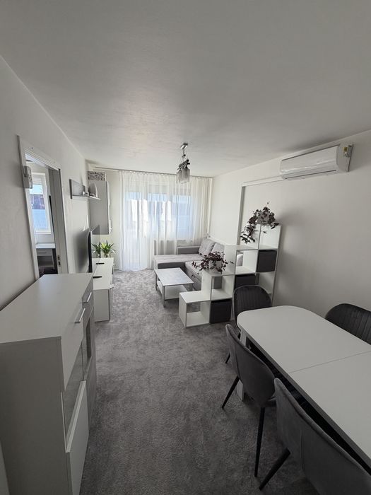 inchiriez apartament 2 camere ultracentral