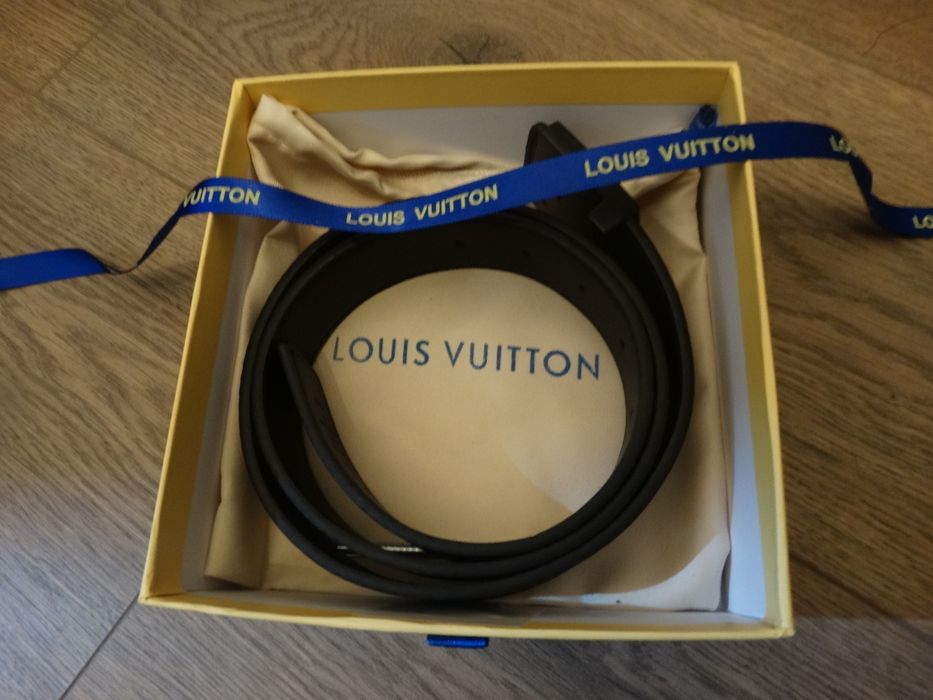 Curea Louis Vuitton bărbați neagră 105 cm + Cutie, Dustbag și Pungă cadou