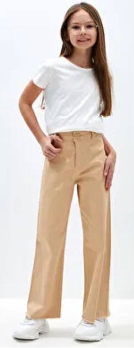 Джинсы модные на девочек в НАЛИЧИИ