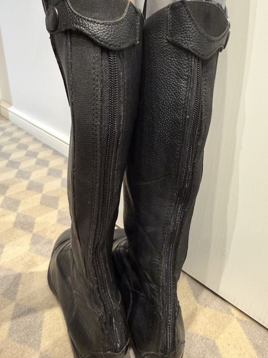 Vand Cizme Calarie Piele marimea 35, fabricate in Germania
