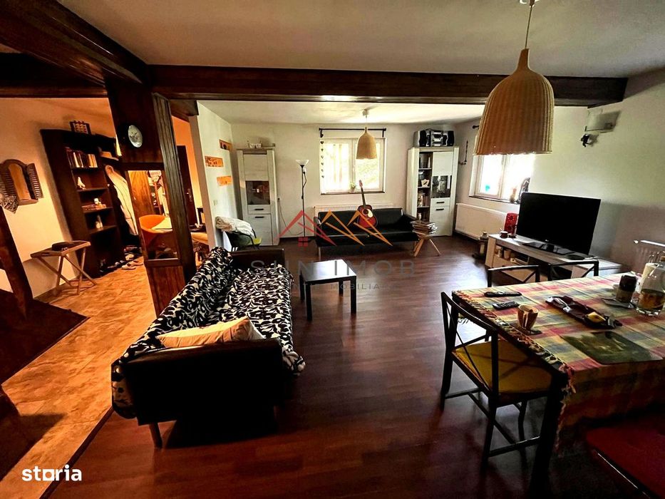 Casă rustică P+M duplex, teren 325 mp, foișor, Brebu PH 159000 Euro