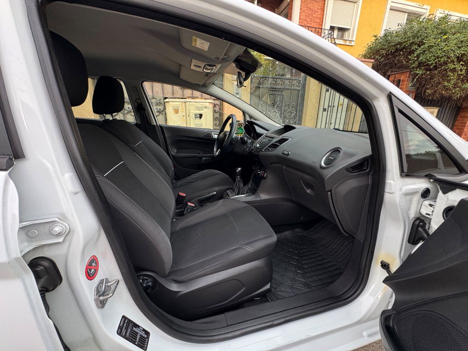 FORD Fiesta 2015 — imagine 5