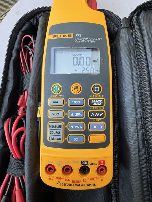 Multimetru Fluke  773