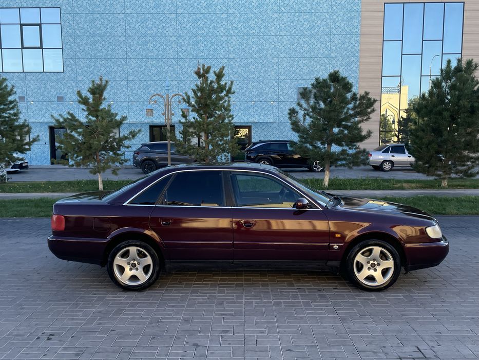 Audi A6 с4 сатылады