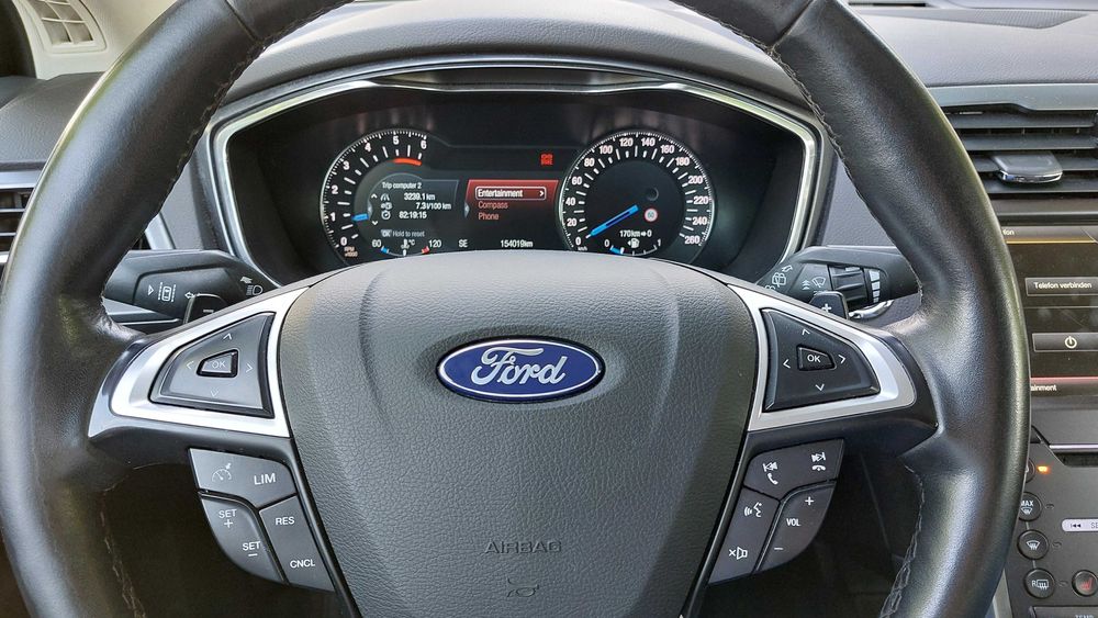 Vand Ford Mondeo "Titanium"