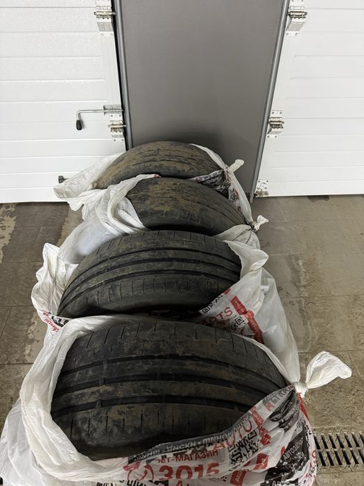 продам резину б/у 255/40/20