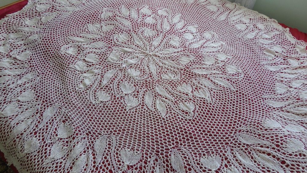 Покривка плетена, ръчна изработка, чисто нова