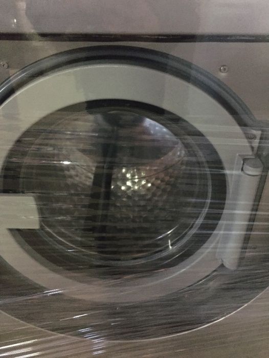 Професионална перална - пералня