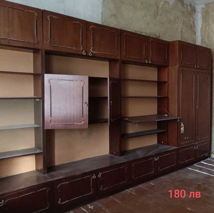 Продажба на стари мебели