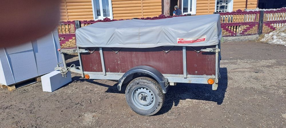 Продам Курганскии Прицеп