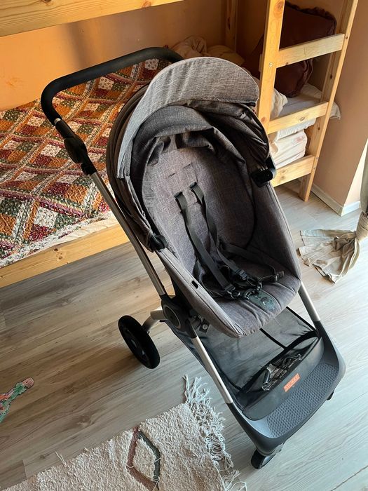 Комплект Stokke®: столче за кола + Isofix база + количка