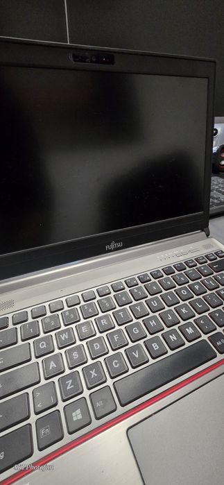 Vand laptop Fujitsu E734-I5