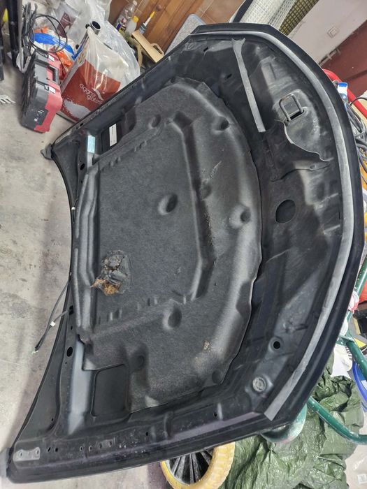 Капак subaru impreza 2008г.