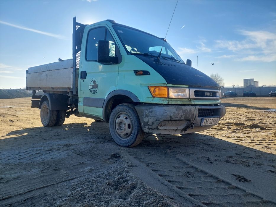 Iveco basculabil pe cutie