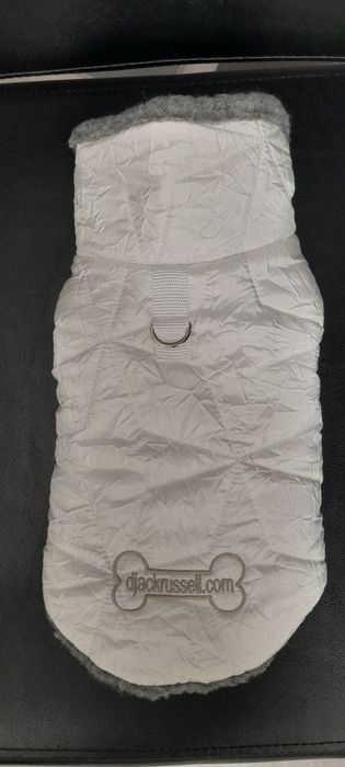 Якета за вашите Джак Ръсел любимци