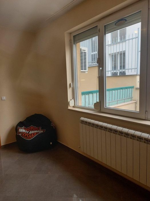 Дава се под наем Тристаен апартамент в София, Витоша - 102 кв.м за 750 € - Снимка #8