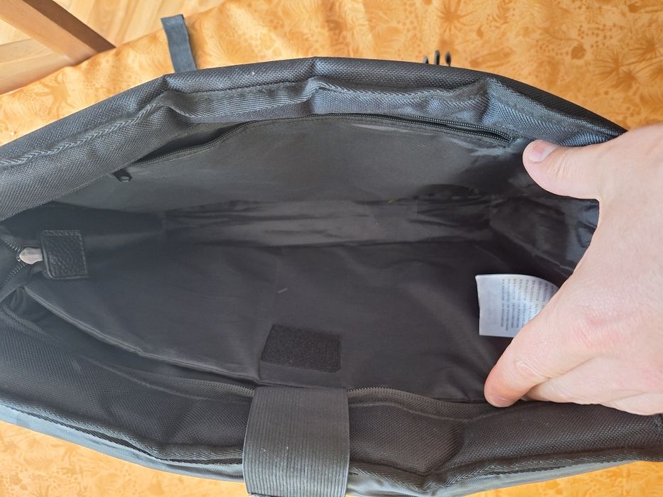 Оригинална лаптоп чанта